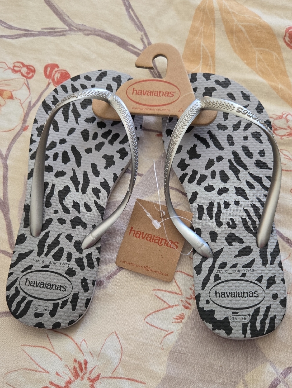 Havaianas Silver-Strap Leopard Print Flip Flops